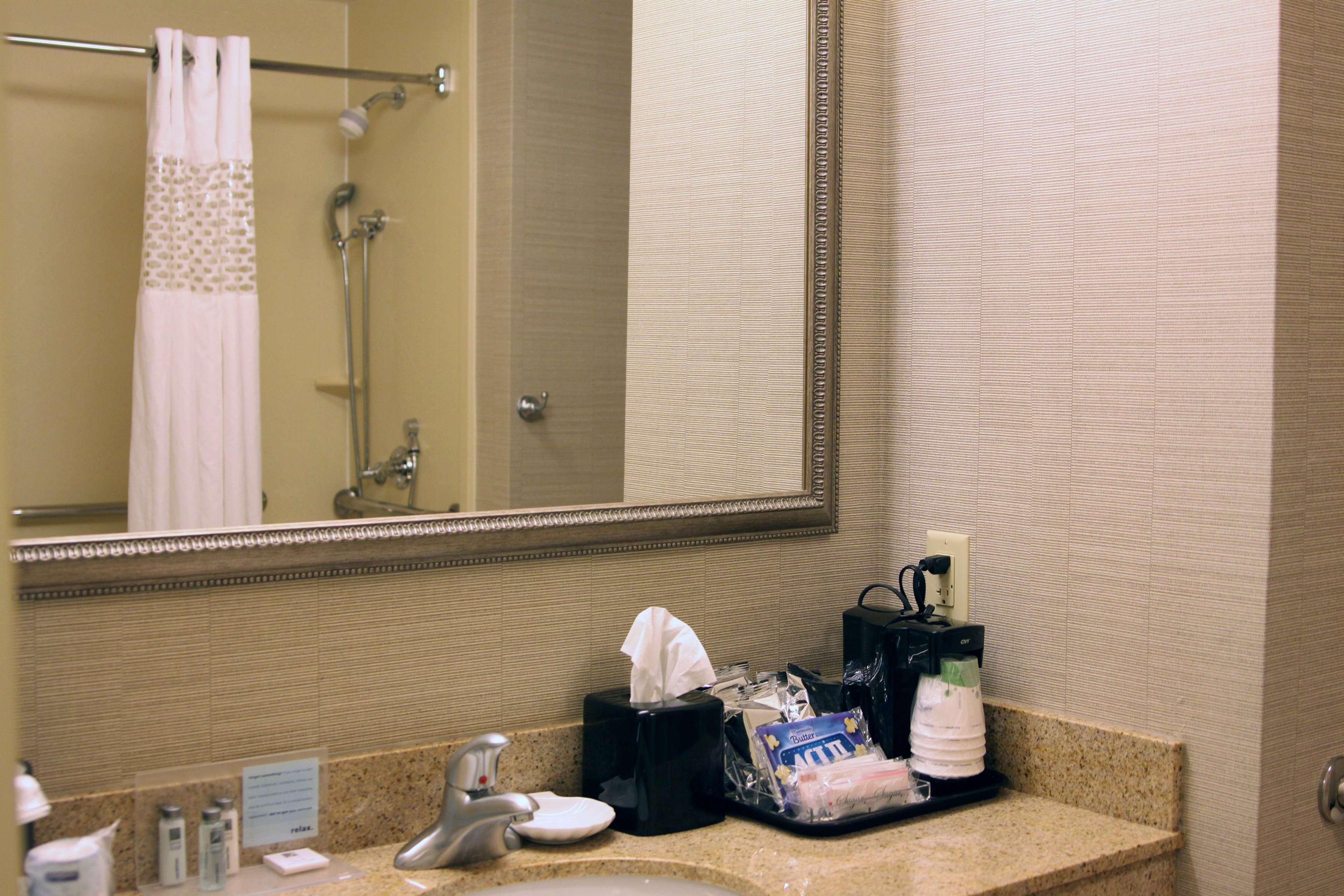 Hampton Inn & Suites Падака Номер фото
