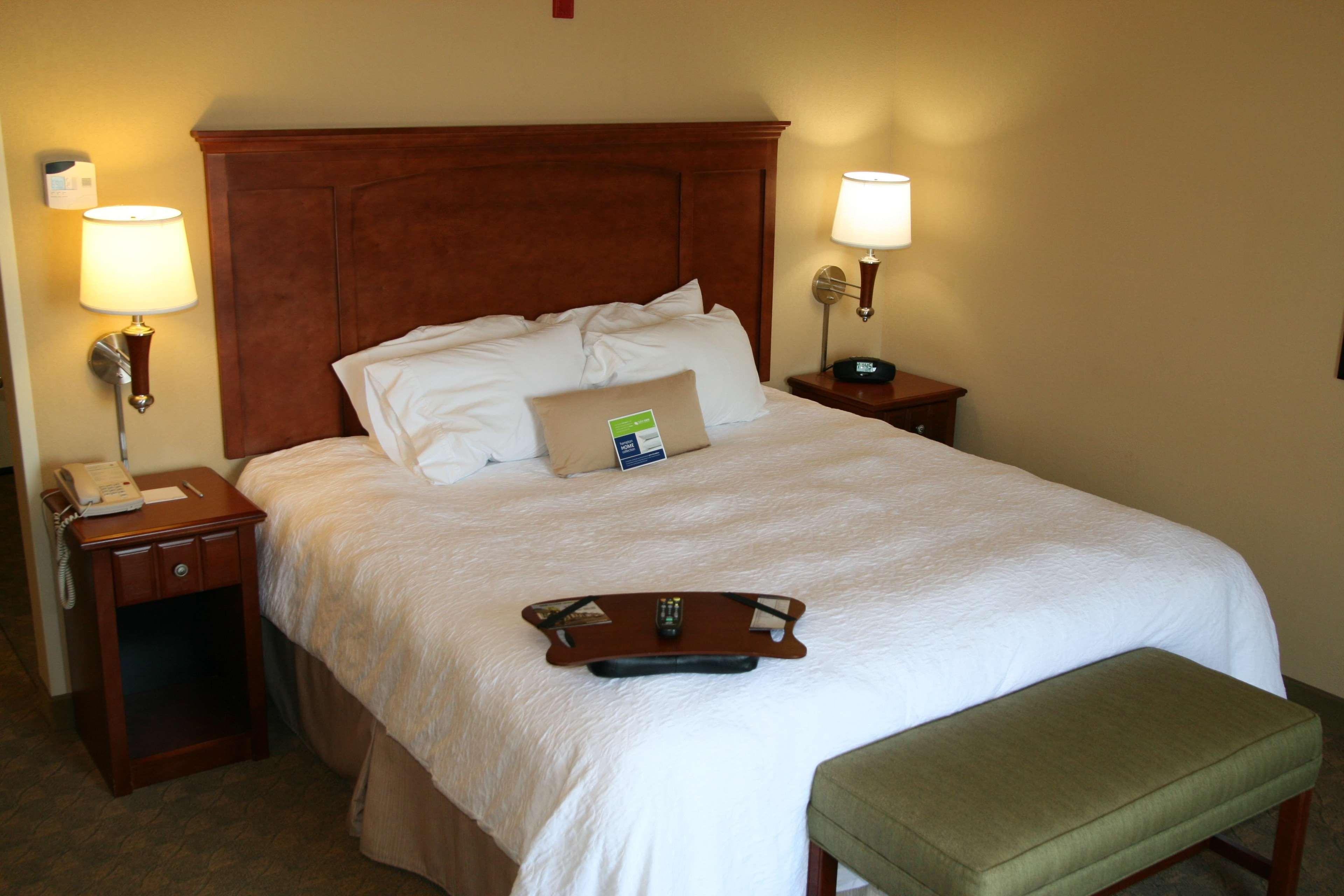 Hampton Inn & Suites Падака Номер фото