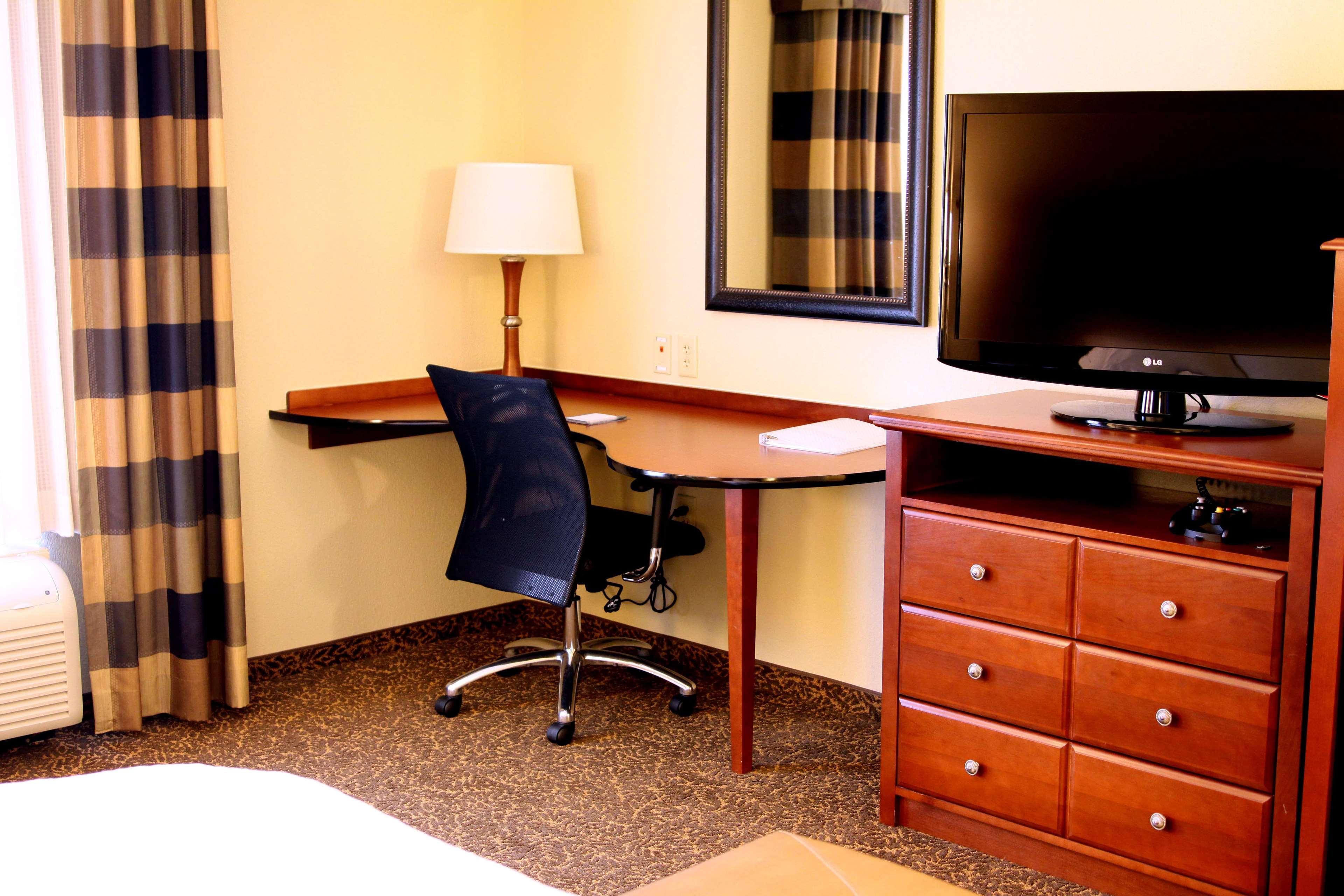 Hampton Inn & Suites Падака Экстерьер фото