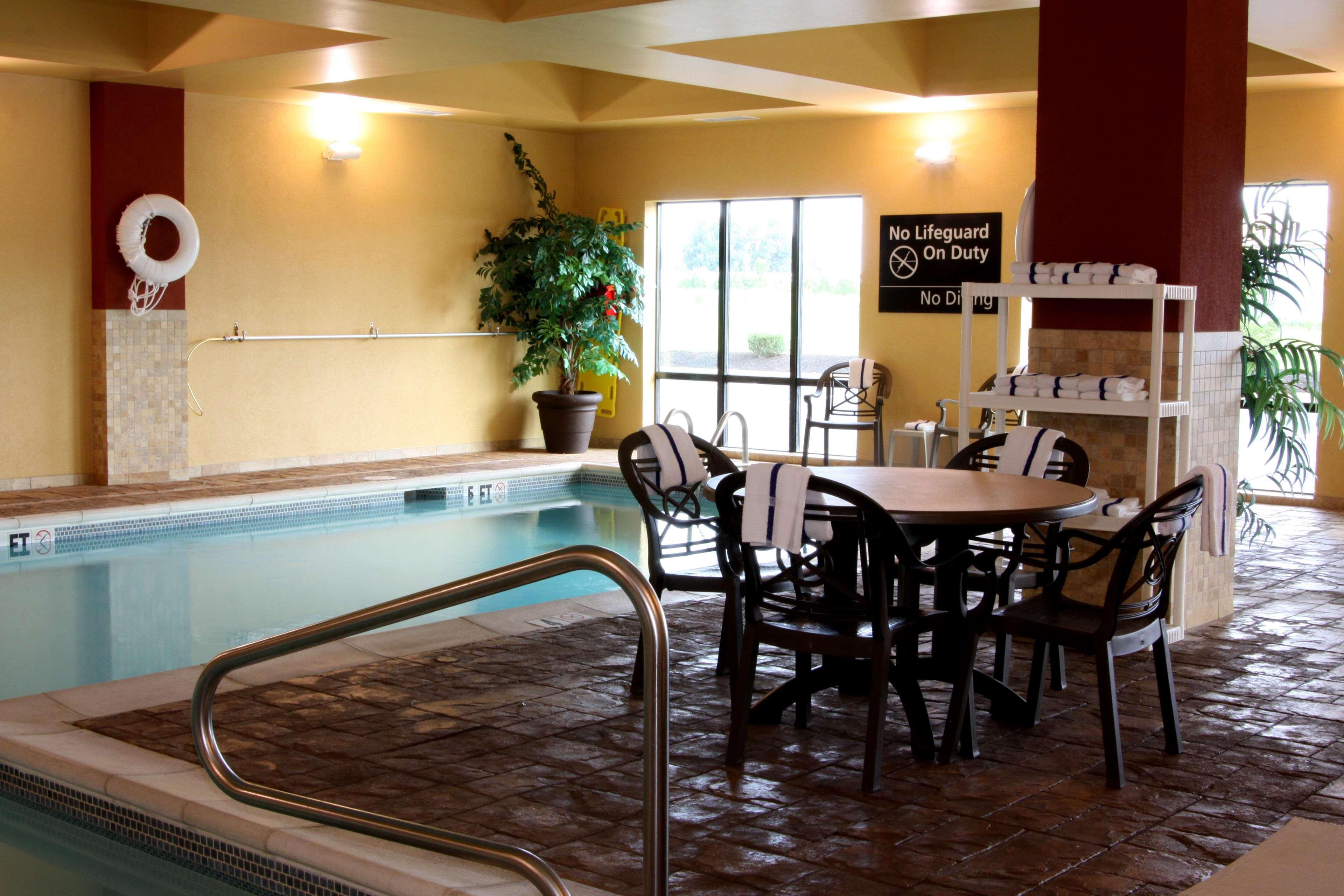Hampton Inn & Suites Падака Экстерьер фото