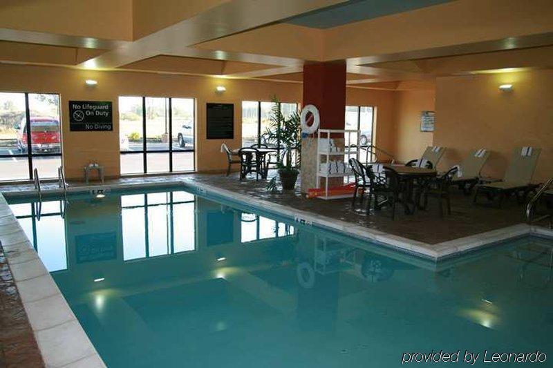 Hampton Inn & Suites Падака Удобства фото